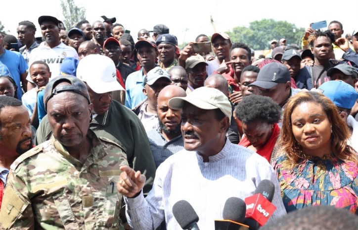 Kalonzo Musyoka leads Azimio leaders on a visit to victims of demolitions in Kamukunji Constituency in Nairobi on May 25, 2024